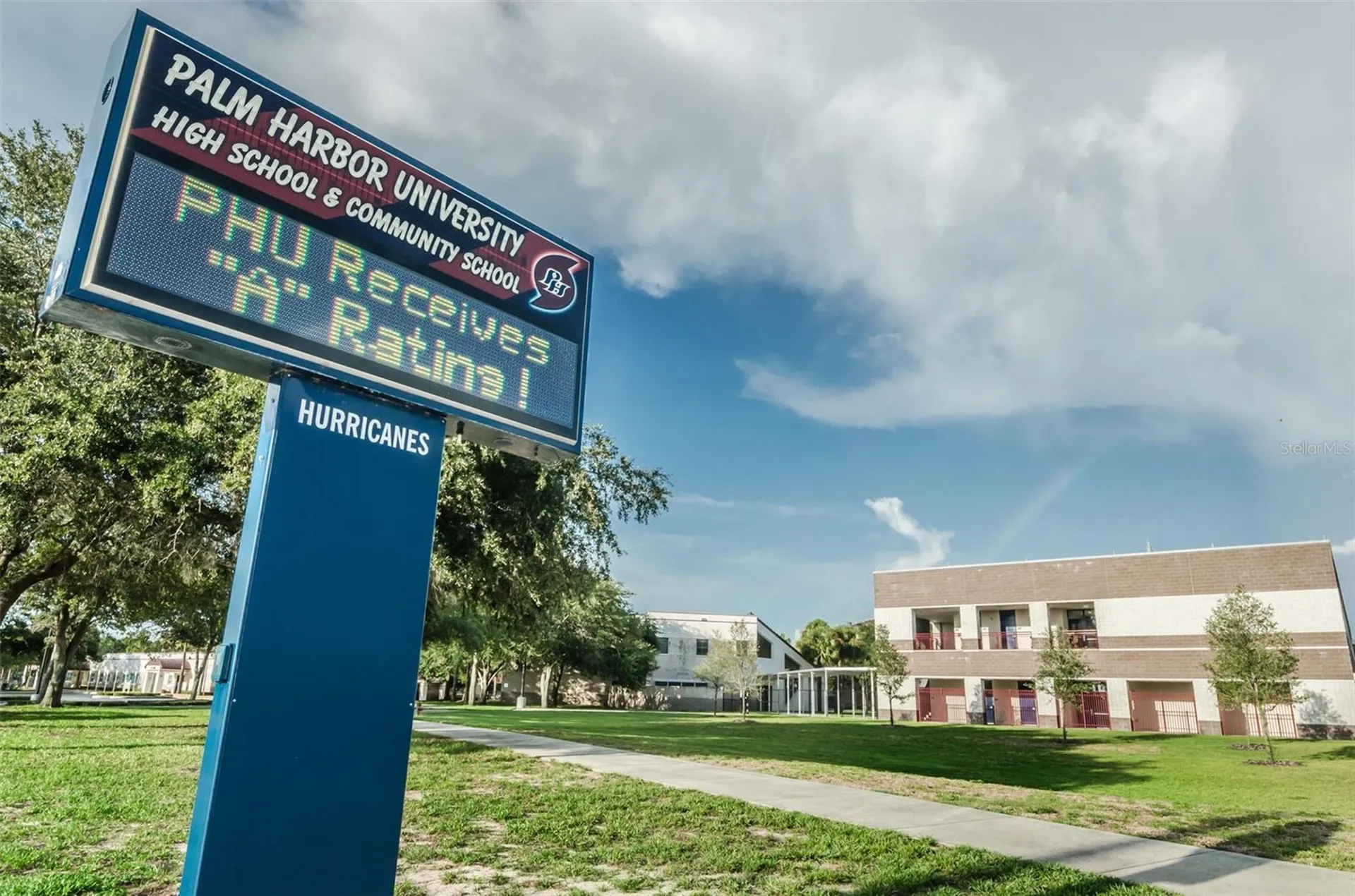 1231 Illinois Avenue Palm Harbor FL 34683
