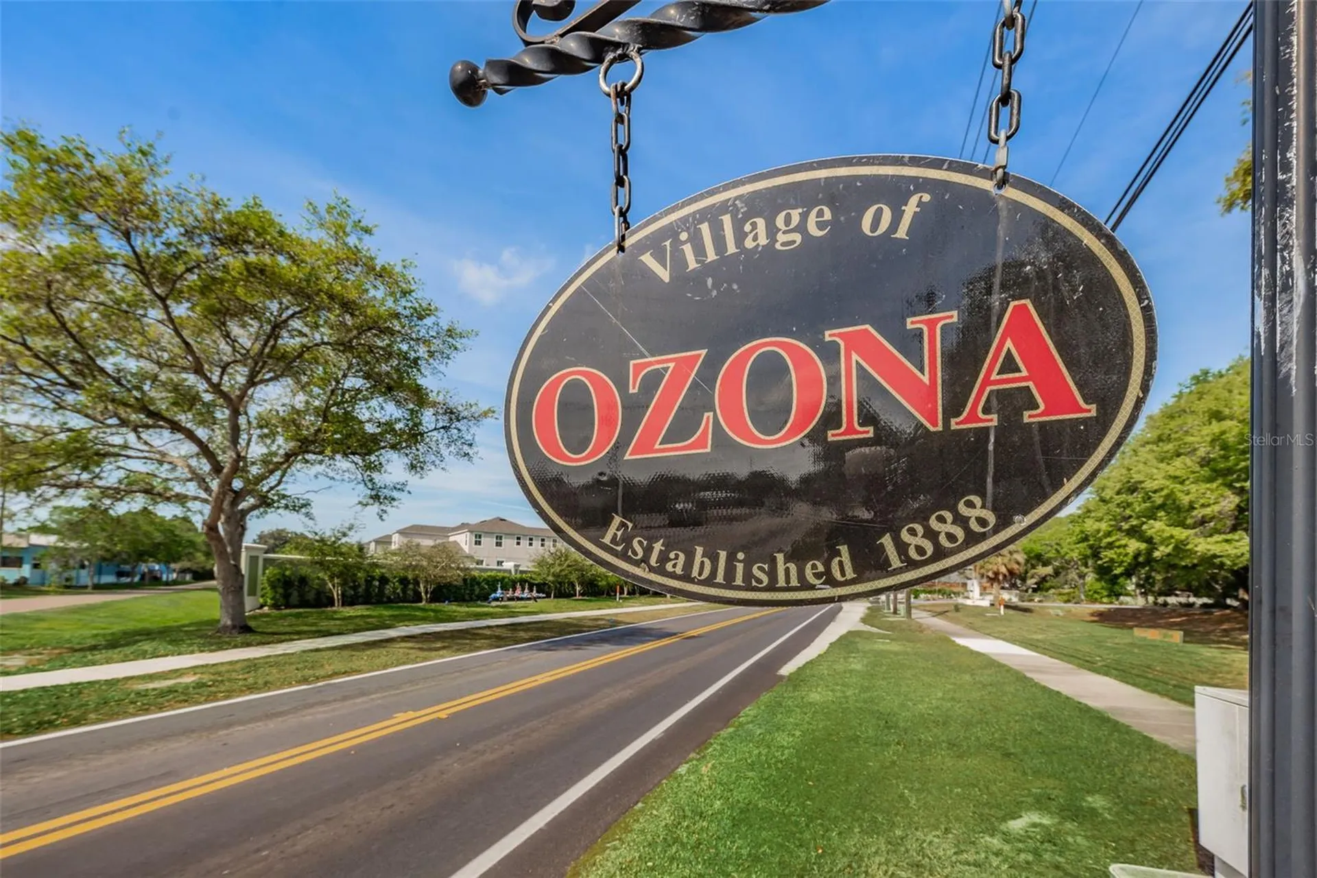 1231 Illinois Avenue Palm Harbor FL 34683
