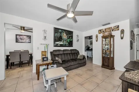 1231 Illinois Avenue Palm Harbor FL 34683