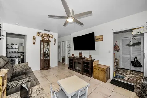 1231 Illinois Avenue Palm Harbor FL 34683