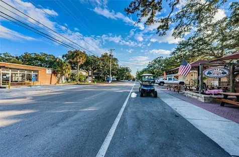 1231 Illinois Avenue Palm Harbor FL 34683
