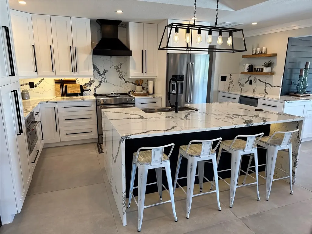 926 Eagle Lane Apollo Beach FL 33572