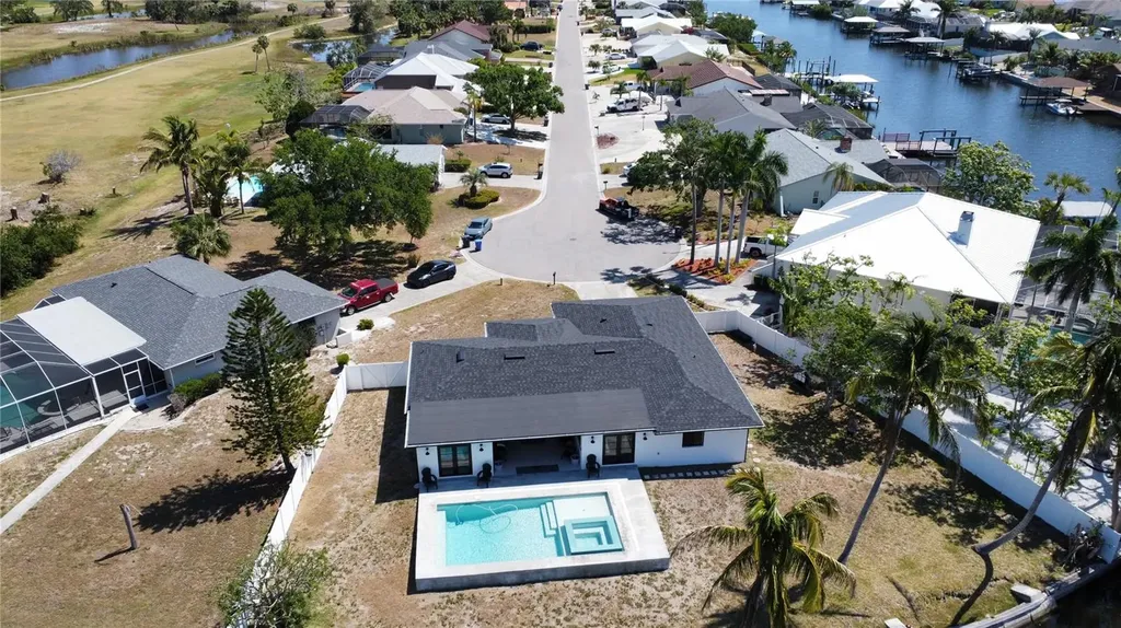 926 Eagle Lane Apollo Beach FL 33572