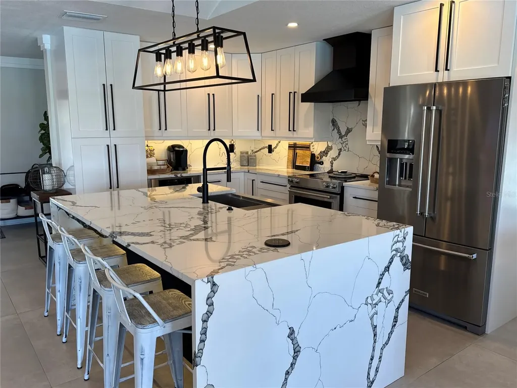926 Eagle Lane Apollo Beach FL 33572
