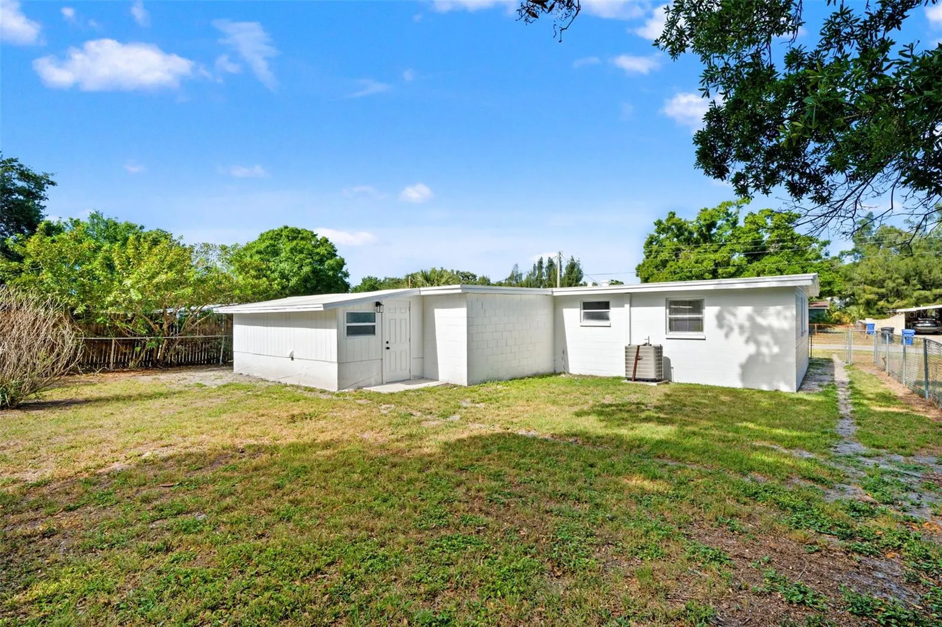 4914 S 82nd Street Tampa FL 33619