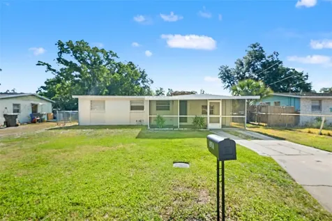 4914 S 82nd Street Tampa FL 33619