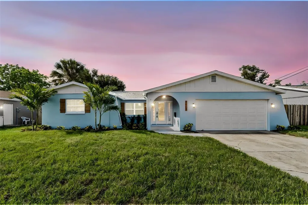 1101 54th Avenue S St Petersburg FL 33705