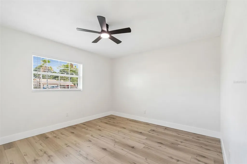 1101 54th Avenue S St Petersburg FL 33705