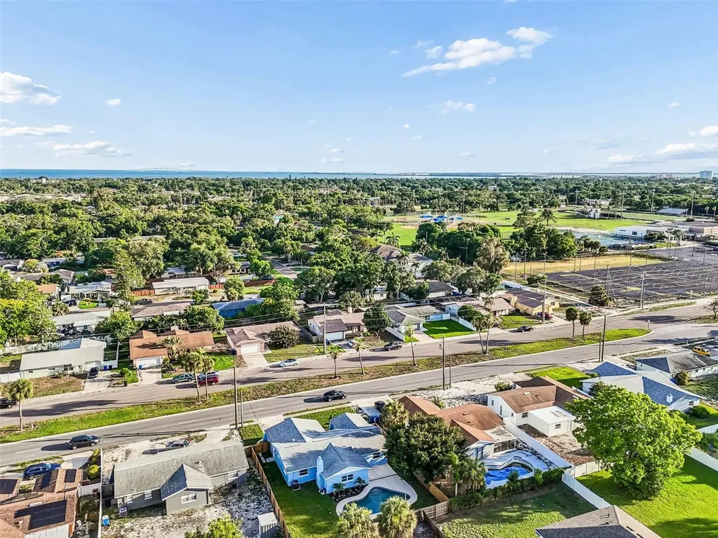 1101 54th Avenue S St Petersburg FL 33705