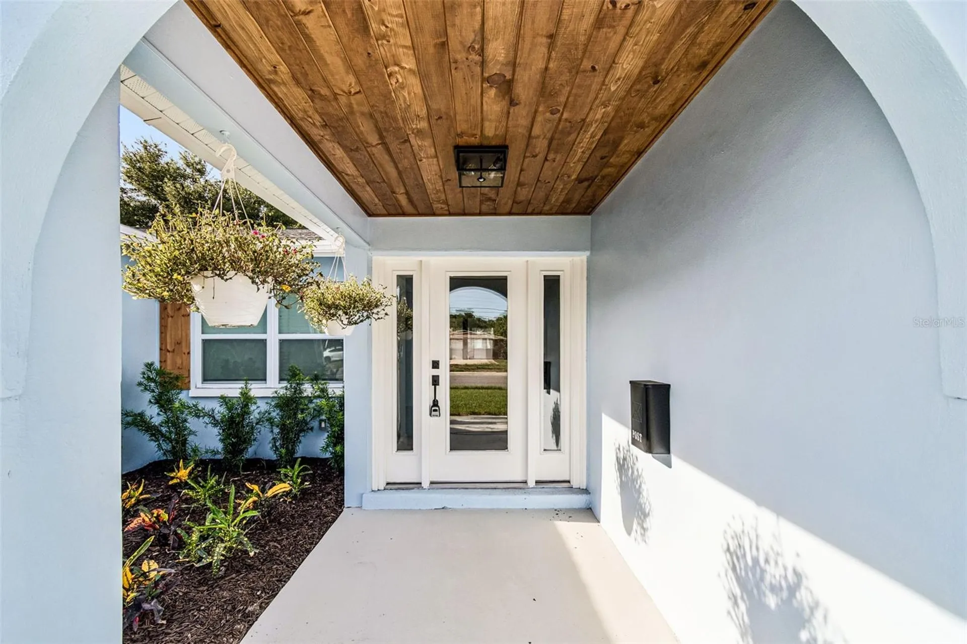 1101 54th Avenue S St Petersburg FL 33705
