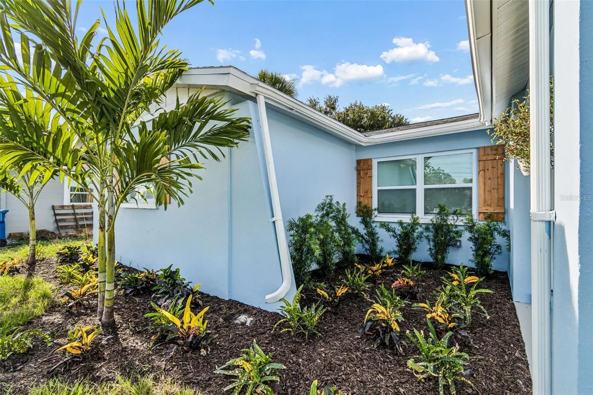 1101 54th Avenue S St Petersburg FL 33705
