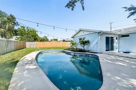 1101 54th Avenue S St Petersburg FL 33705