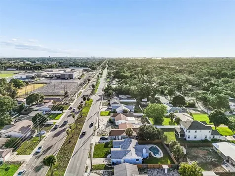 1101 54th Avenue S St Petersburg FL 33705
