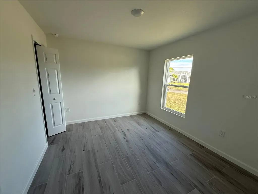 2509 Wyola Avenue North Port FL 34286