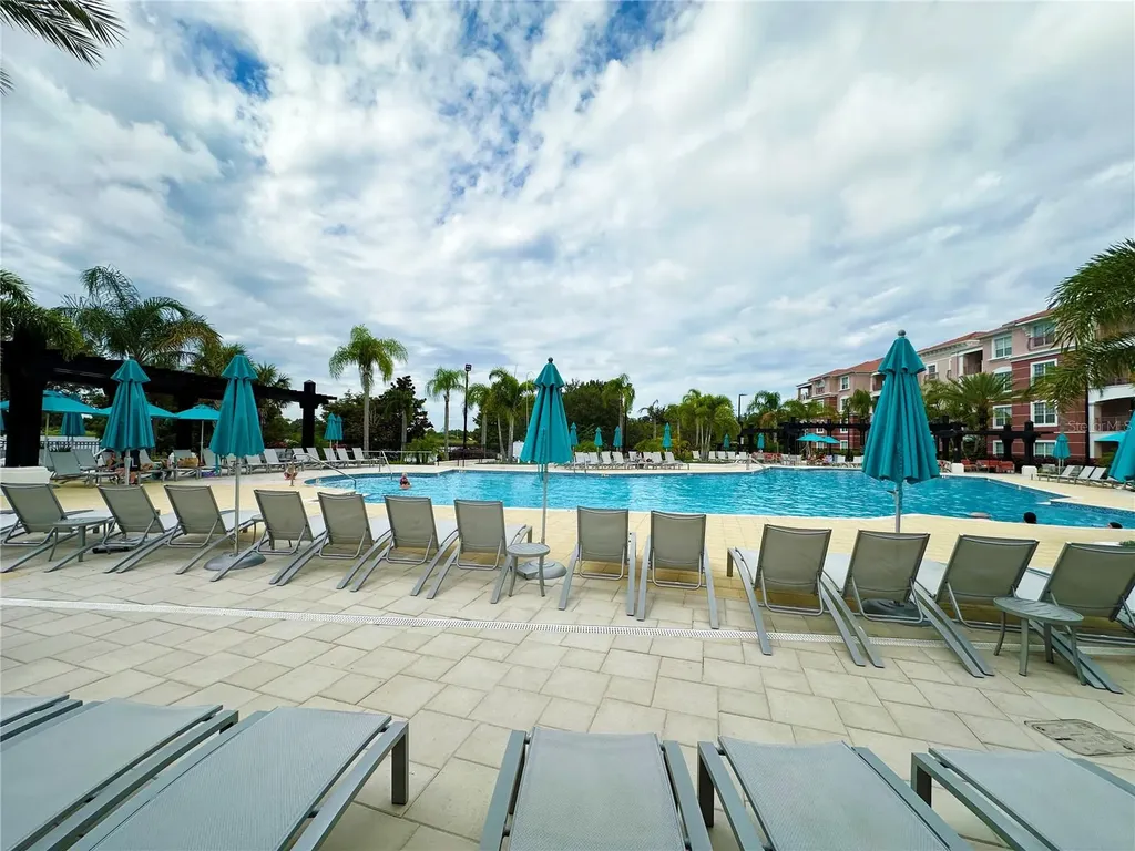 5024 Shoreway Loop Orlando FL 32819