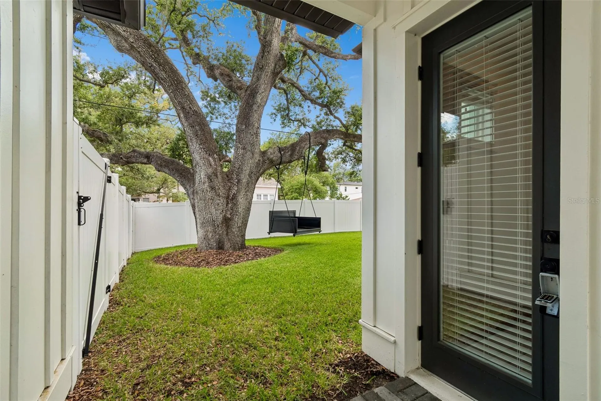 3122 W San Jose Street Tampa FL 33629