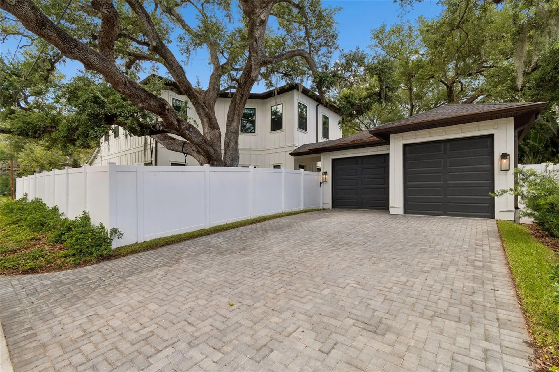 3122 W San Jose Street Tampa FL 33629