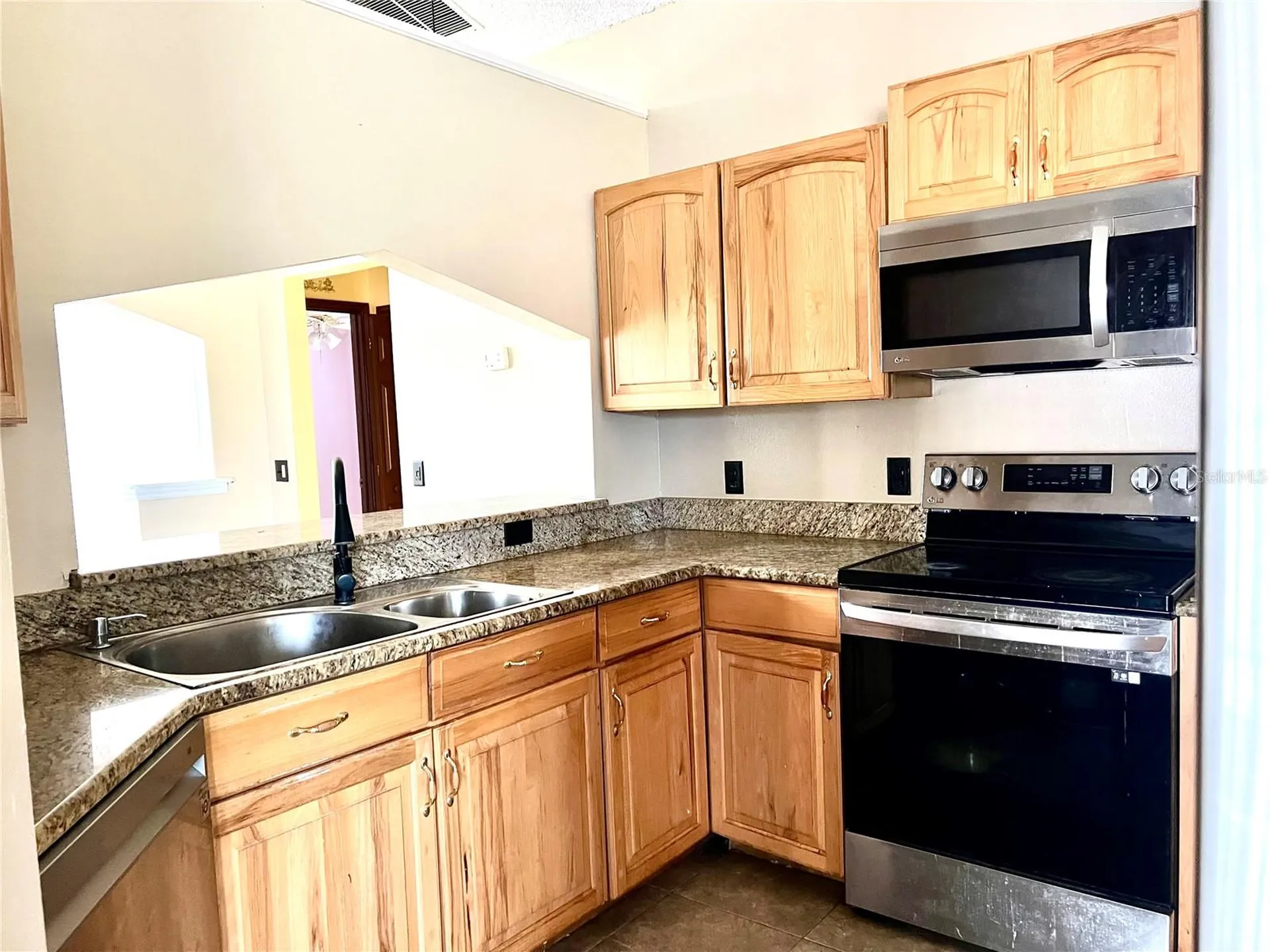 8860 Lambert Lane Orlando FL 32825