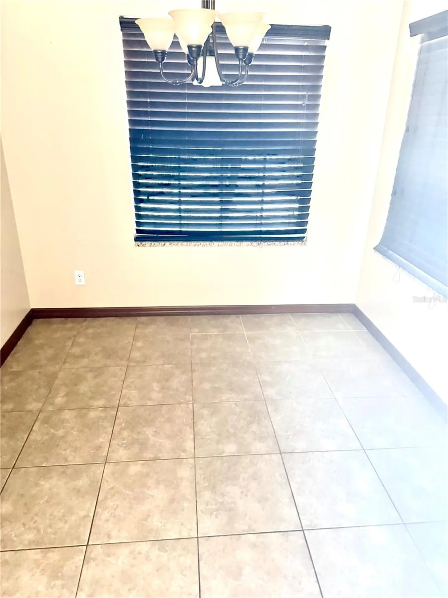 8860 Lambert Lane Orlando FL 32825