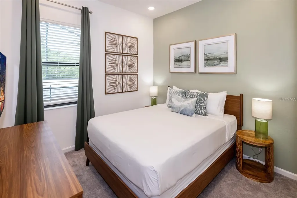 10251 Ebb Tide Lane Orlando FL 32821