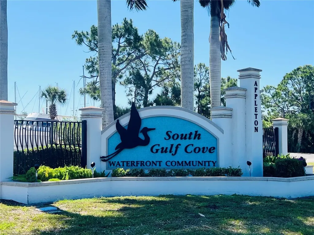 13404 Cedar City Avenue Port Charlotte FL 33981
