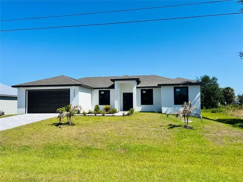 13404 Cedar City Avenue Port Charlotte FL 33981
