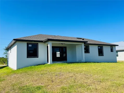 13404 Cedar City Avenue Port Charlotte FL 33981