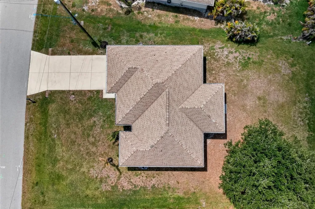421 Londrina Drive Punta Gorda FL 33983