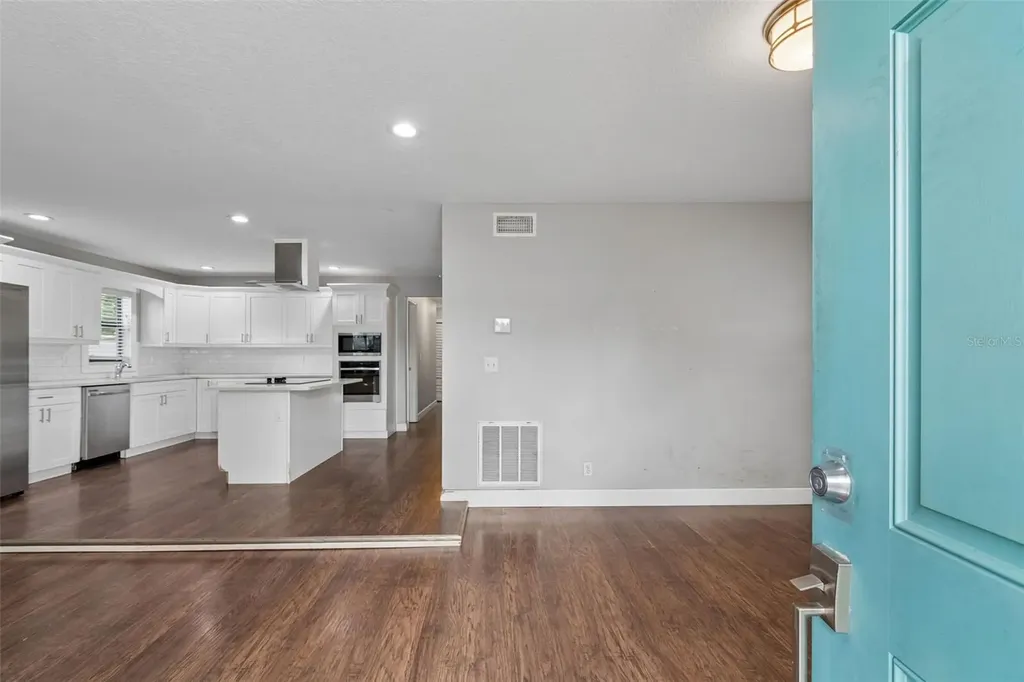 6443 31st Street N St Petersburg FL 33702