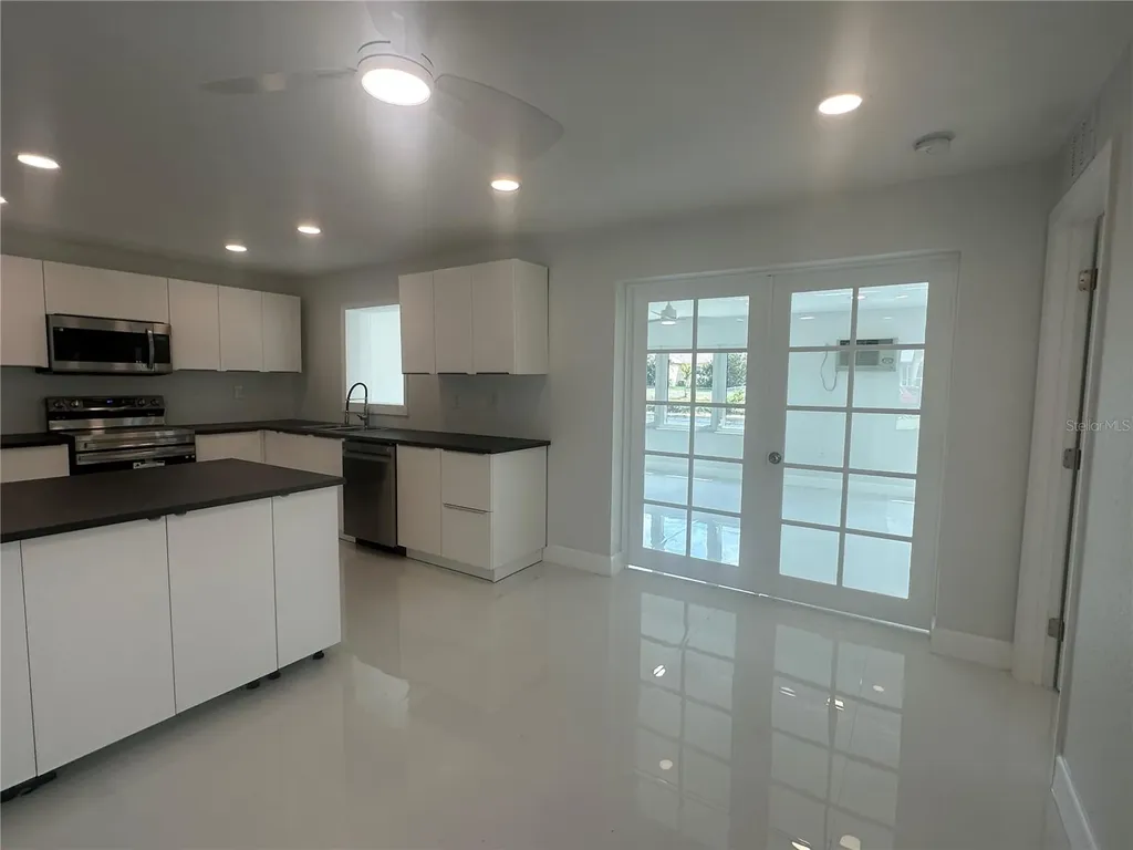 230 Annapolis Lane Rotonda West FL 33947