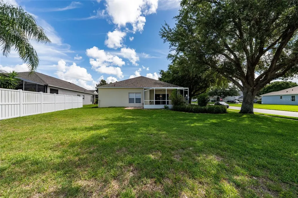 9724 Myrtle Creek Lane Orlando FL 32832