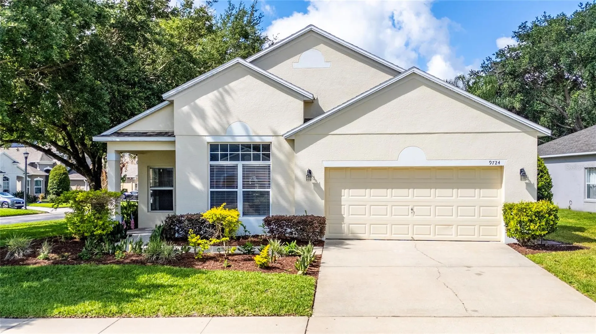 9724 Myrtle Creek Lane Orlando FL 32832