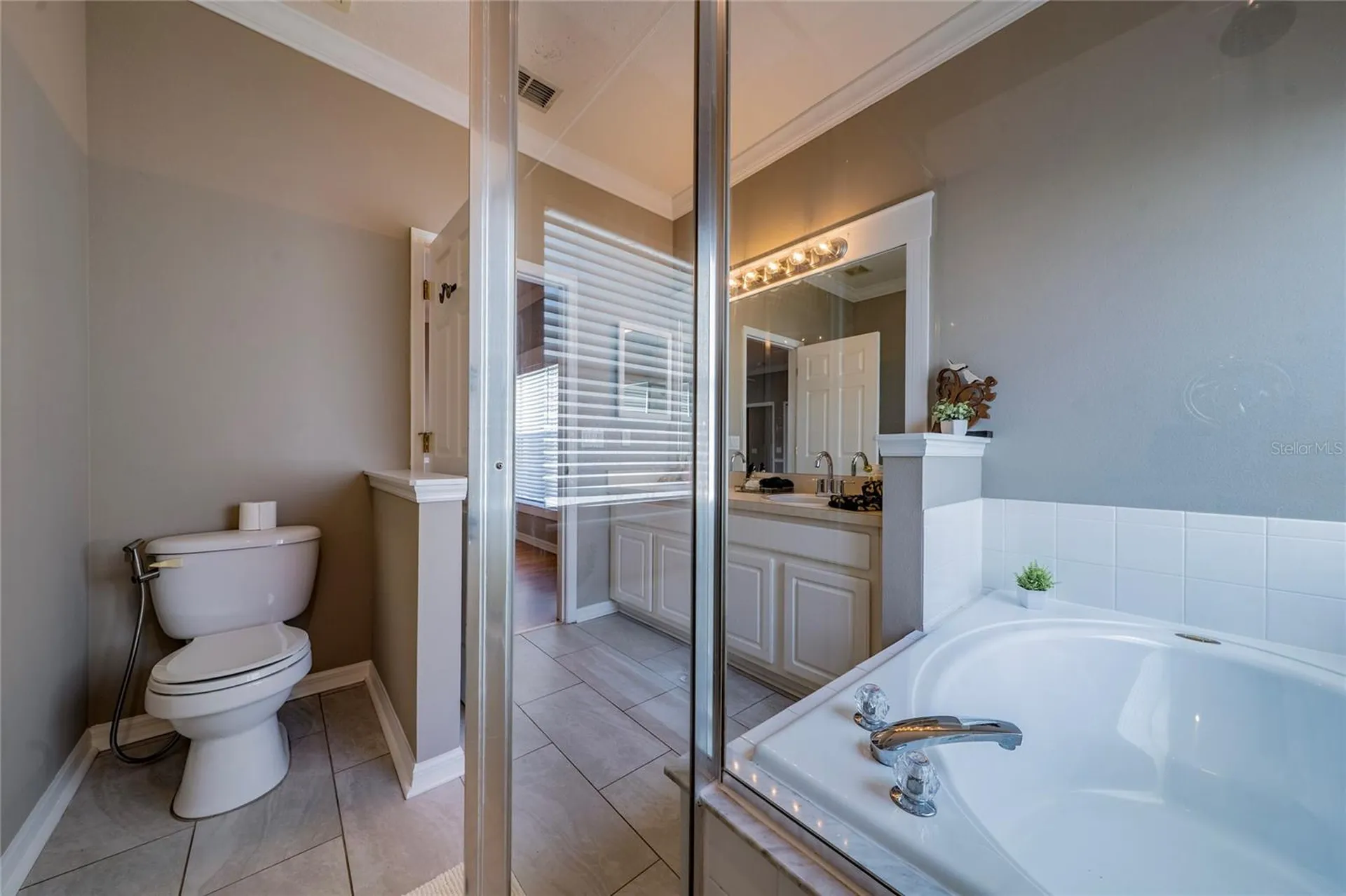 9724 Myrtle Creek Lane Orlando FL 32832