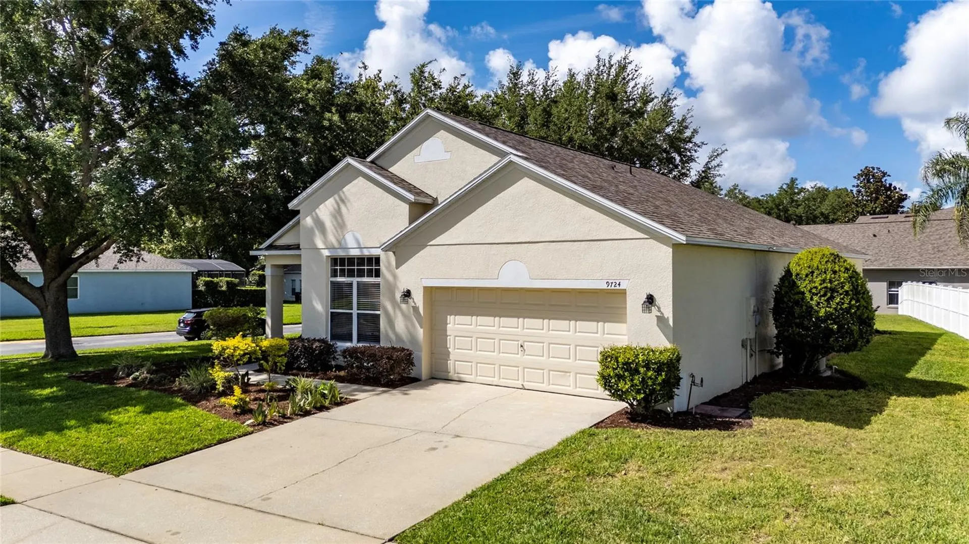 9724 Myrtle Creek Lane Orlando FL 32832
