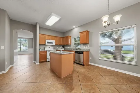 9724 Myrtle Creek Lane Orlando FL 32832