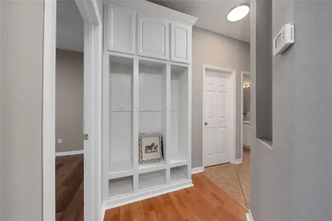 9724 Myrtle Creek Lane Orlando FL 32832