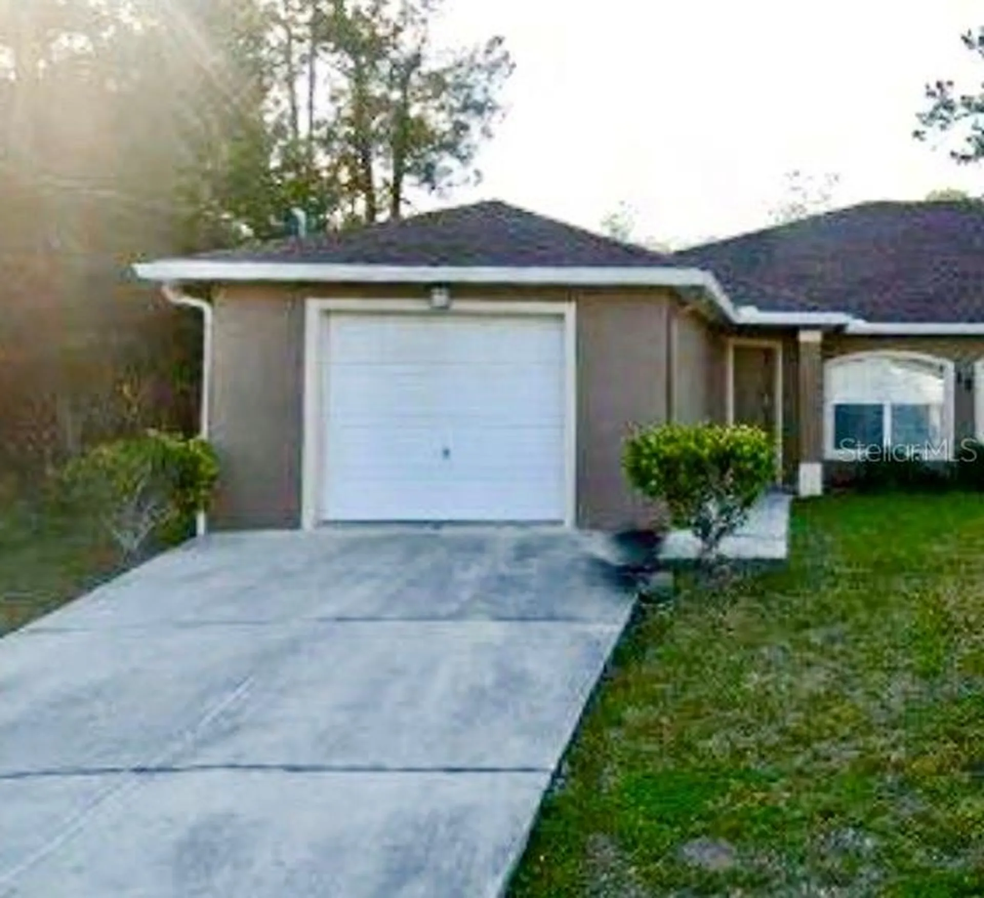 15 Columbia Lane Palm Coast FL 32137
