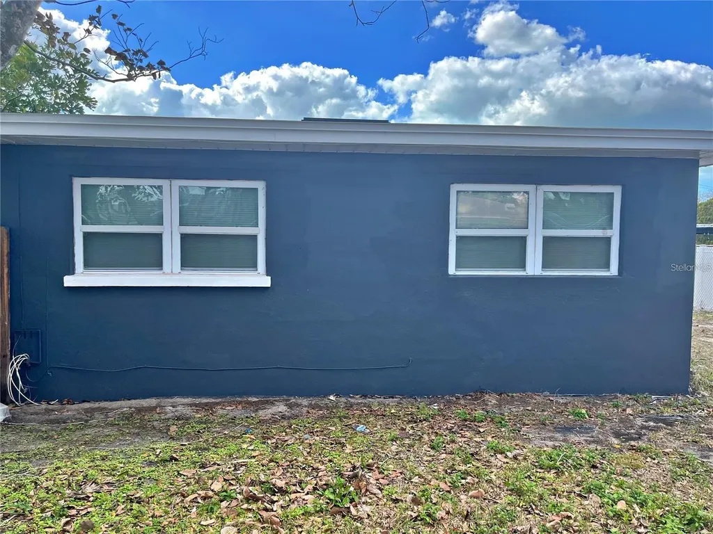 72 Lake Shore Drive Palm Harbor FL 34684