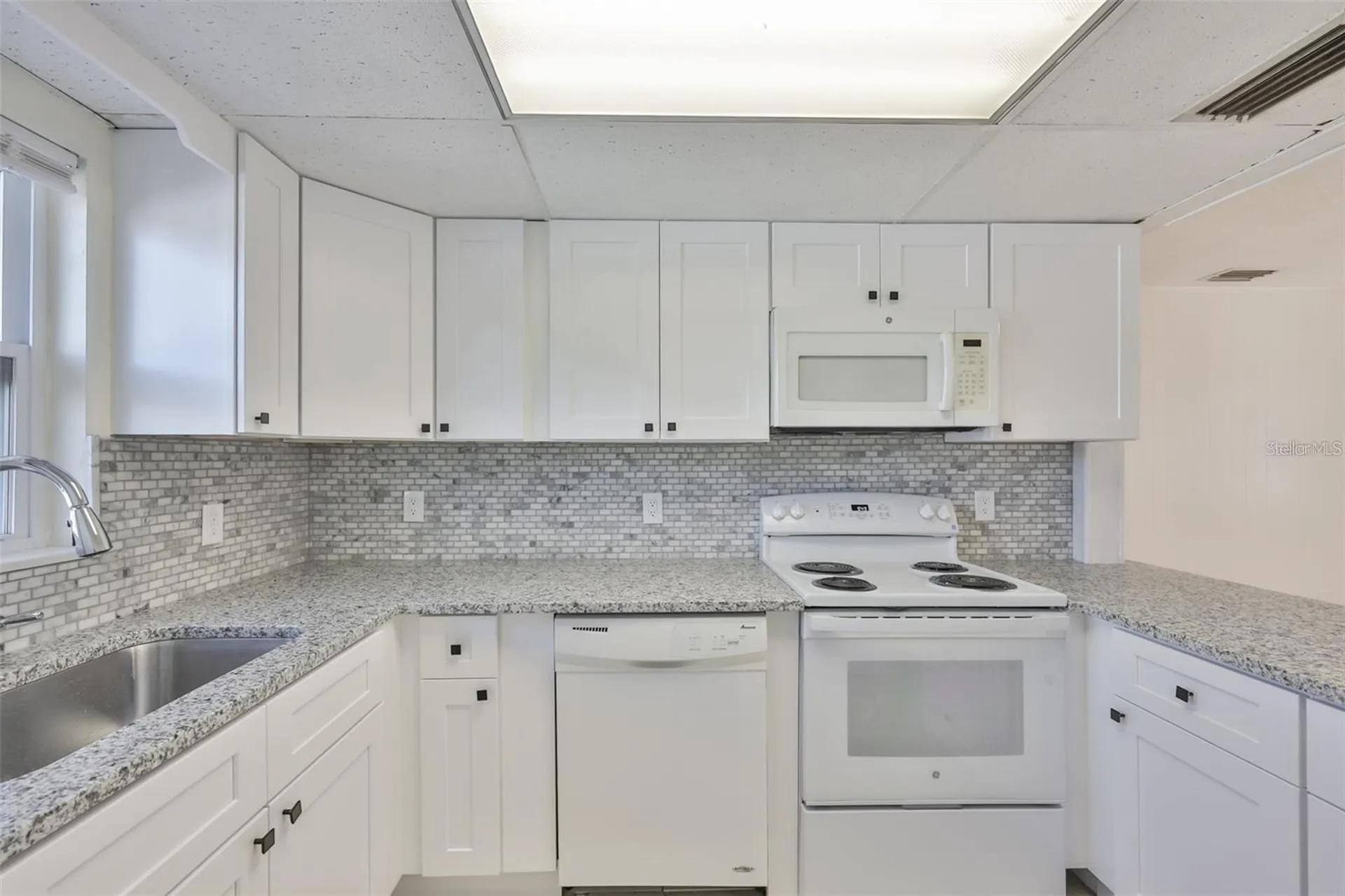 72 Lake Shore Drive Palm Harbor FL 34684