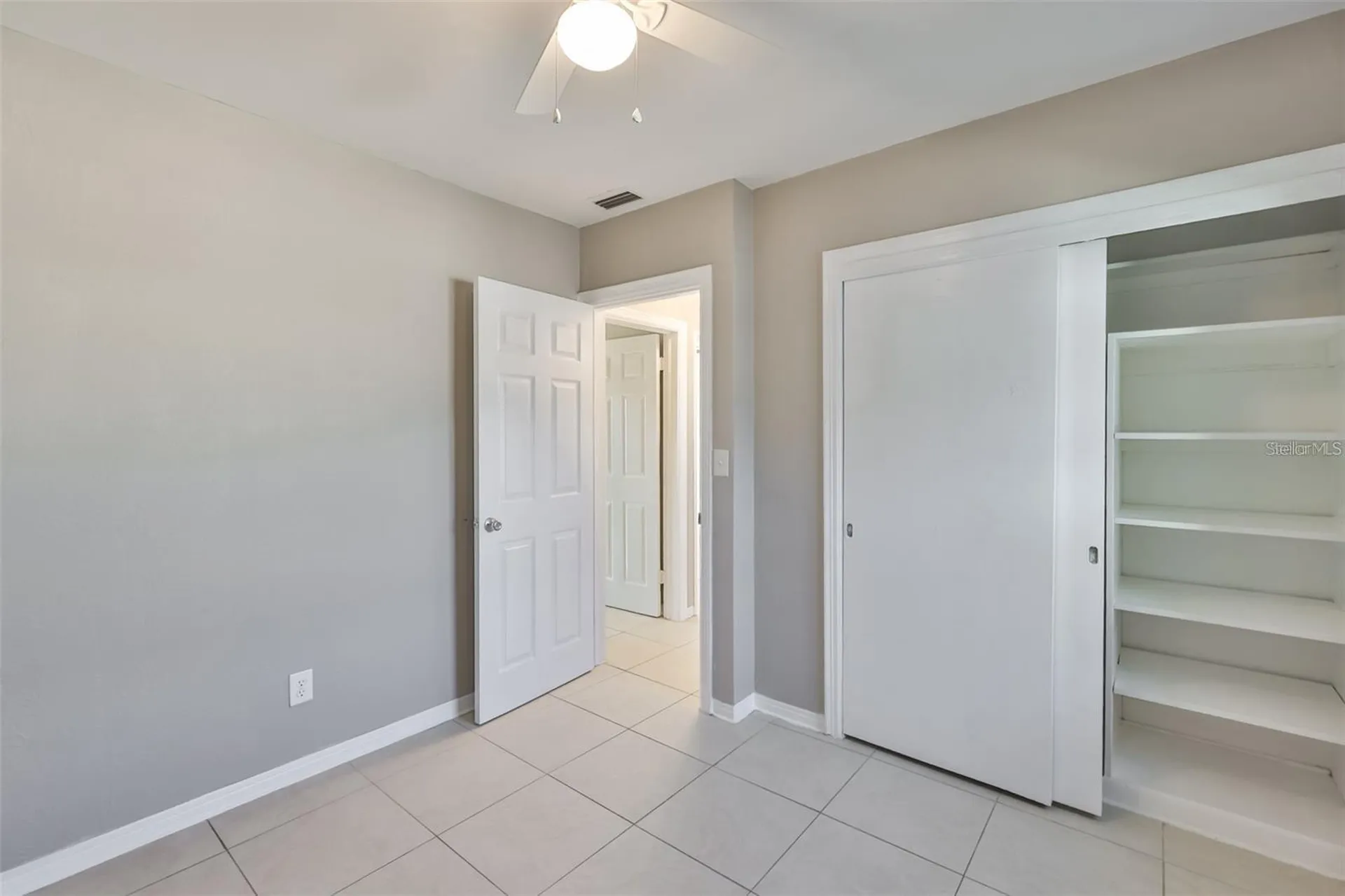 72 Lake Shore Drive Palm Harbor FL 34684