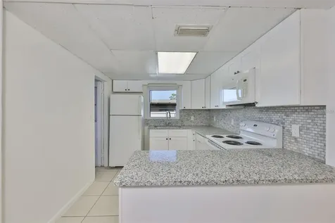 72 Lake Shore Drive Palm Harbor FL 34684