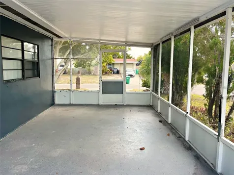 72 Lake Shore Drive Palm Harbor FL 34684