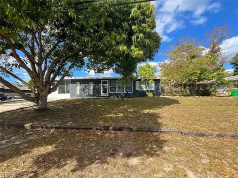 72 Lake Shore Drive Palm Harbor FL 34684