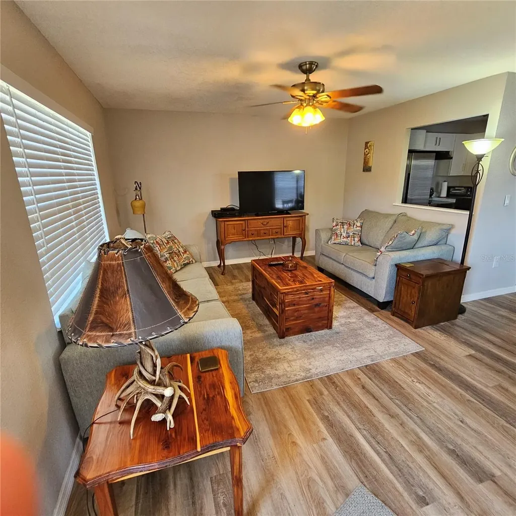 301 Andover Place S Sun City Center FL 33573