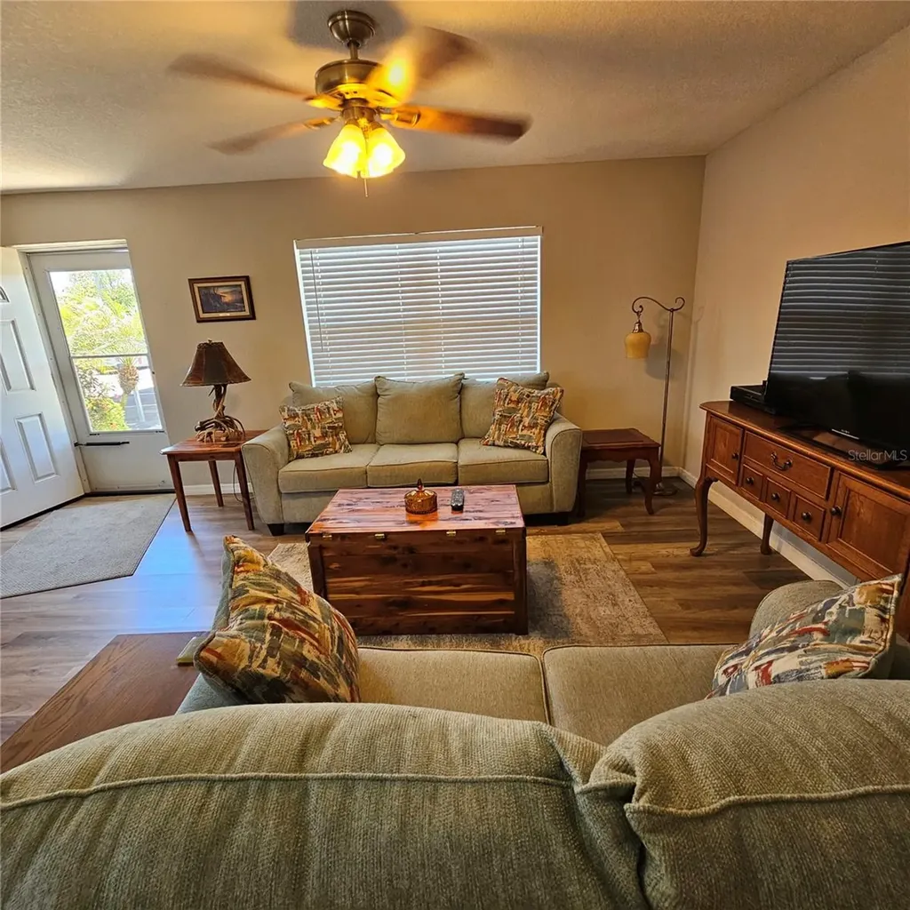 301 Andover Place S Sun City Center FL 33573