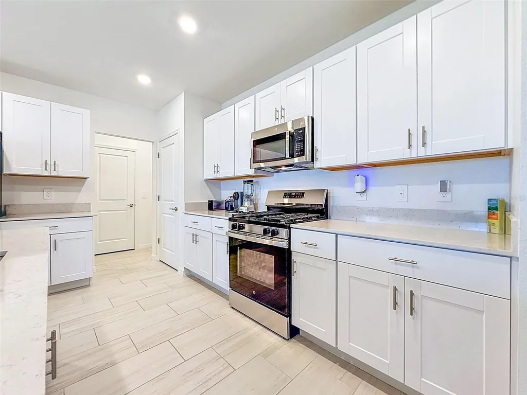 12227 Radiant Gem Trail Parrish FL 34219