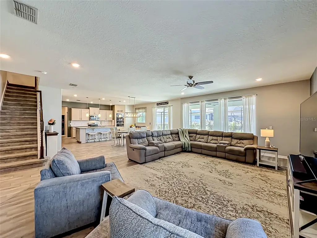 2323 Nuthatch Street St Cloud FL 34771