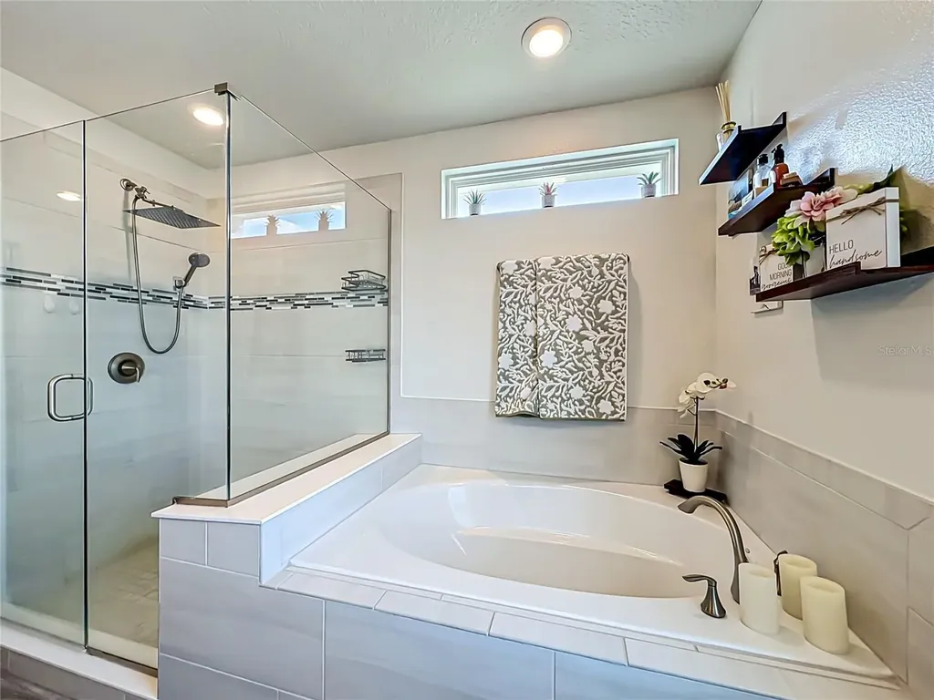 2323 Nuthatch Street St Cloud FL 34771