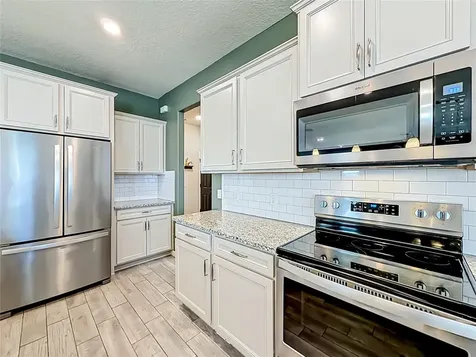 2323 Nuthatch Street St Cloud FL 34771