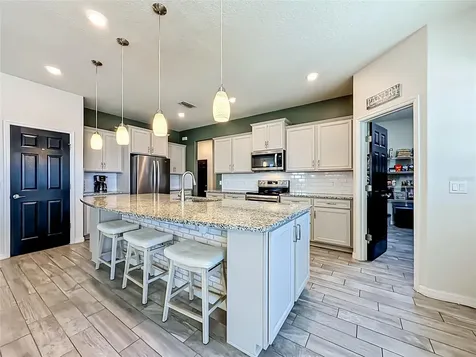 2323 Nuthatch Street St Cloud FL 34771